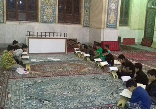 برگزاری کلاس‌های آموزش قرآن در امامزاده سید اسماعیل (ع)